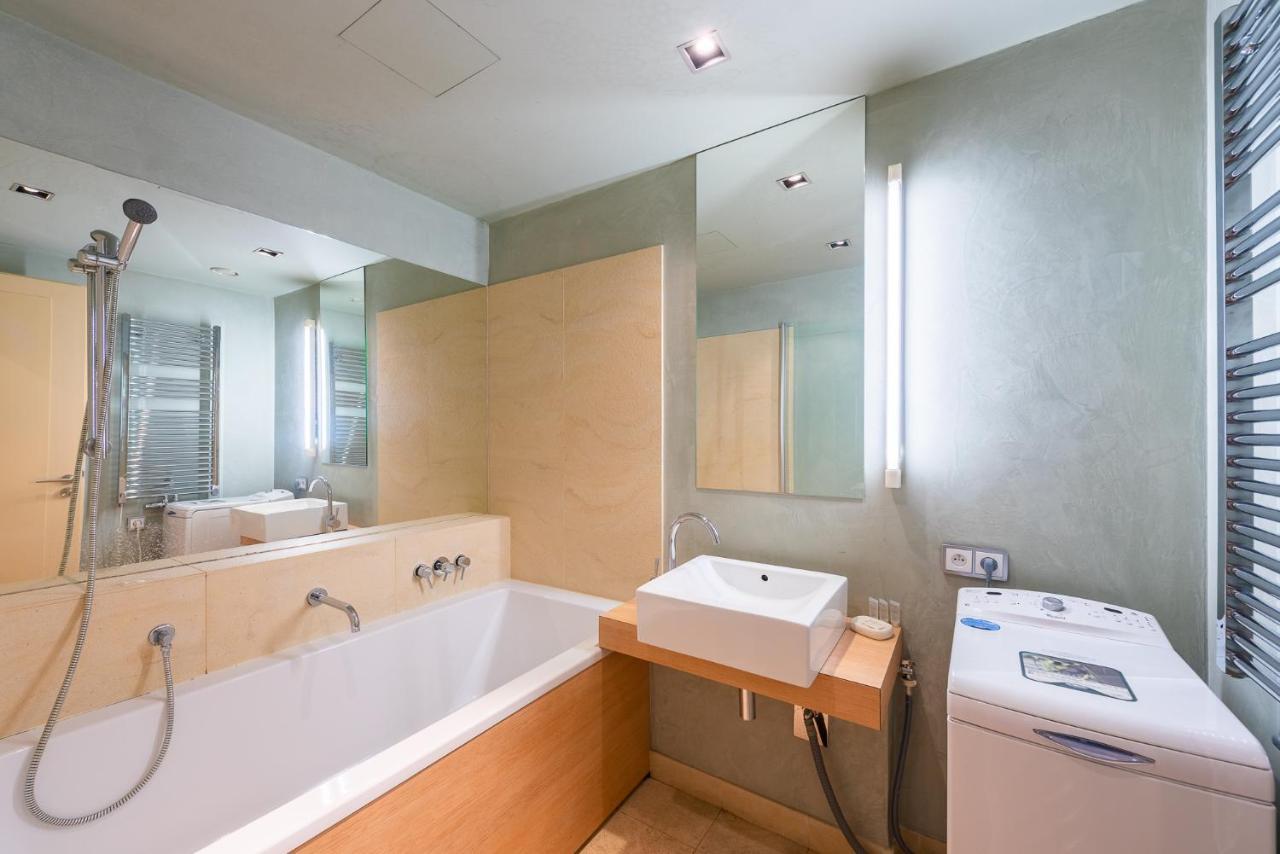 Luxury Apartment River Diamond Residence Прага Екстериор снимка