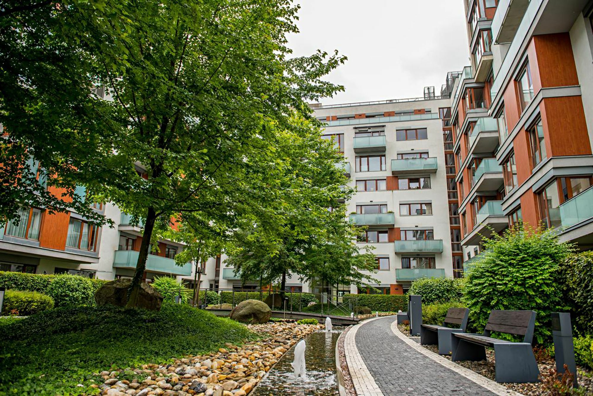 Luxury Apartment River Diamond Residence Прага Екстериор снимка