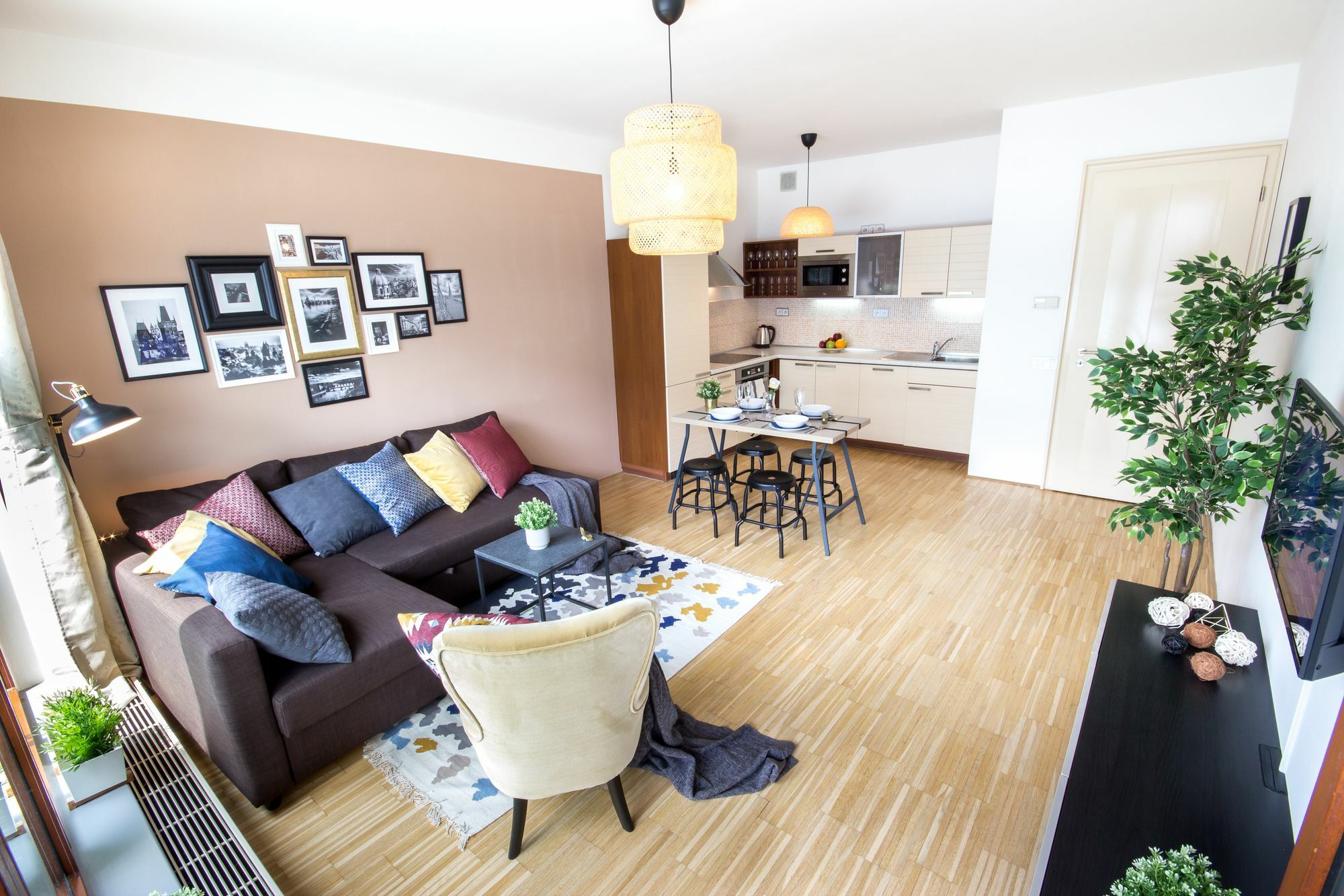 Luxury Apartment River Diamond Residence Прага Екстериор снимка